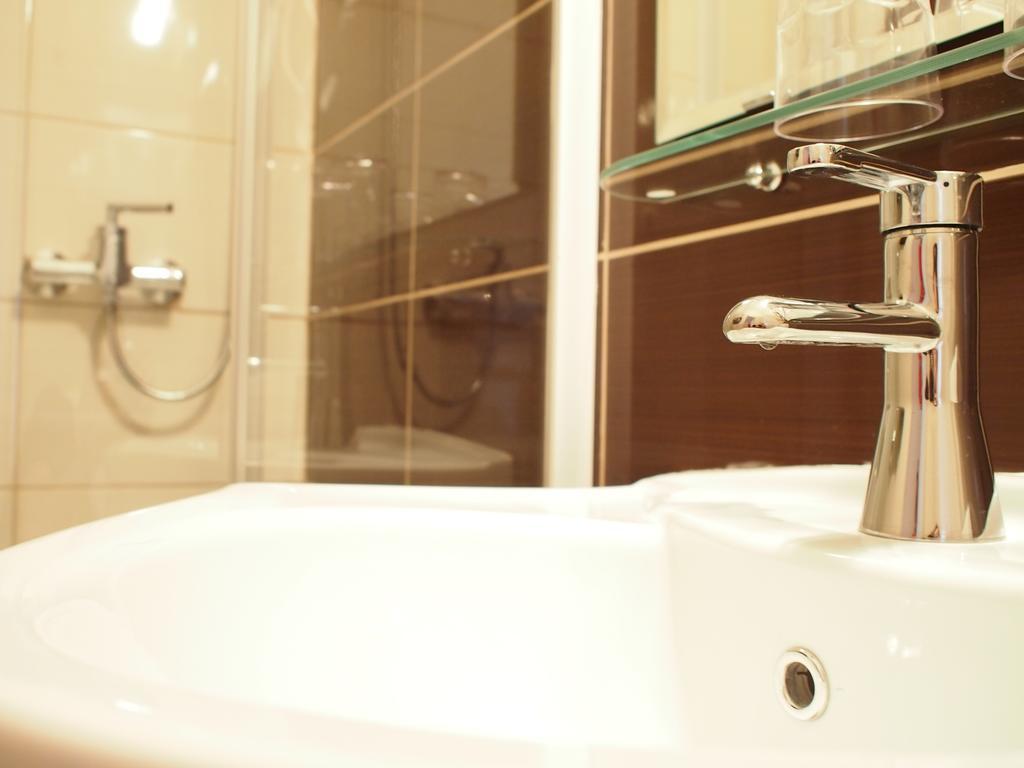 Budapest Suites *