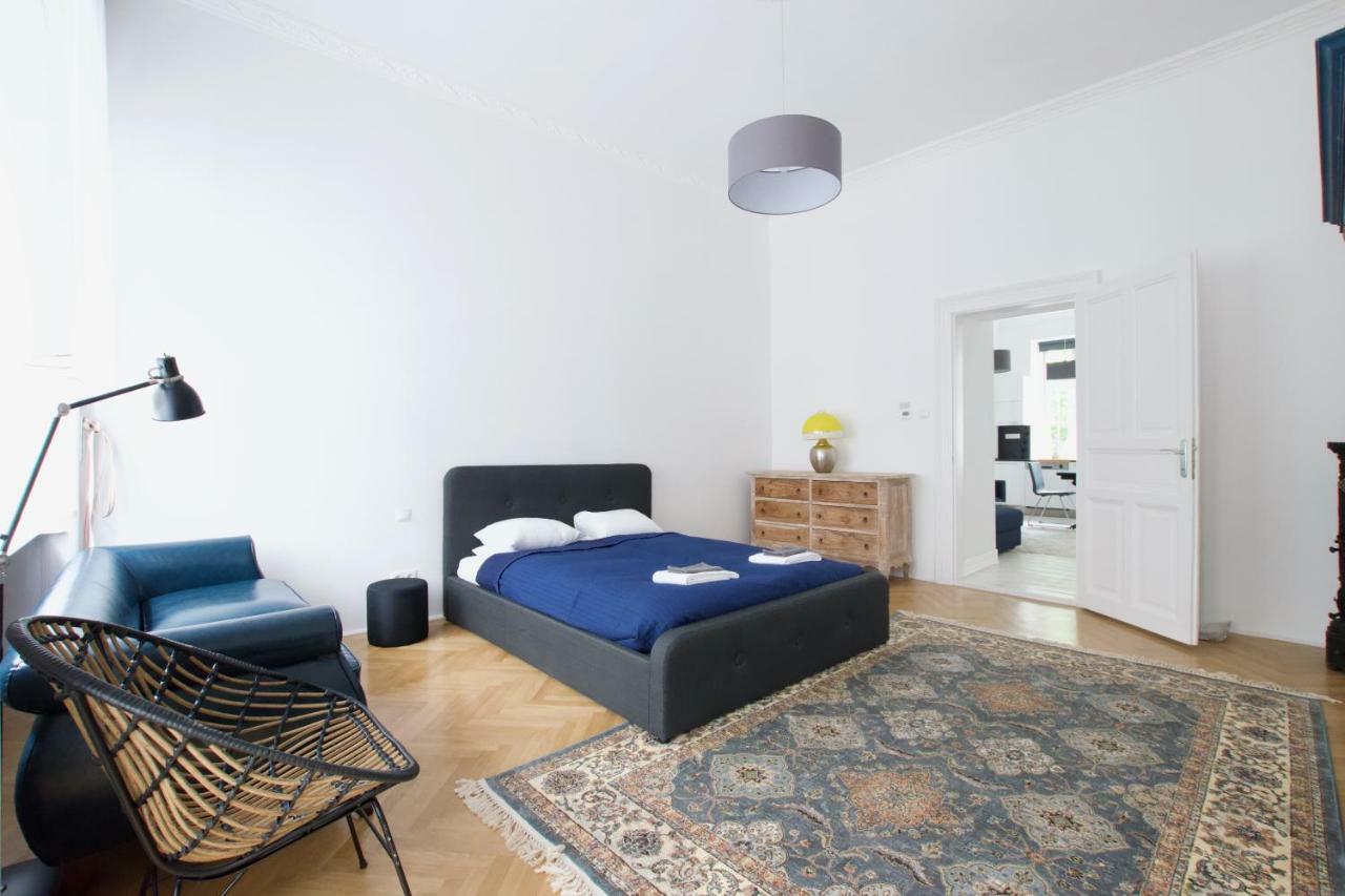 Luxury By Hi5 - Október 6 Street Apartamento *