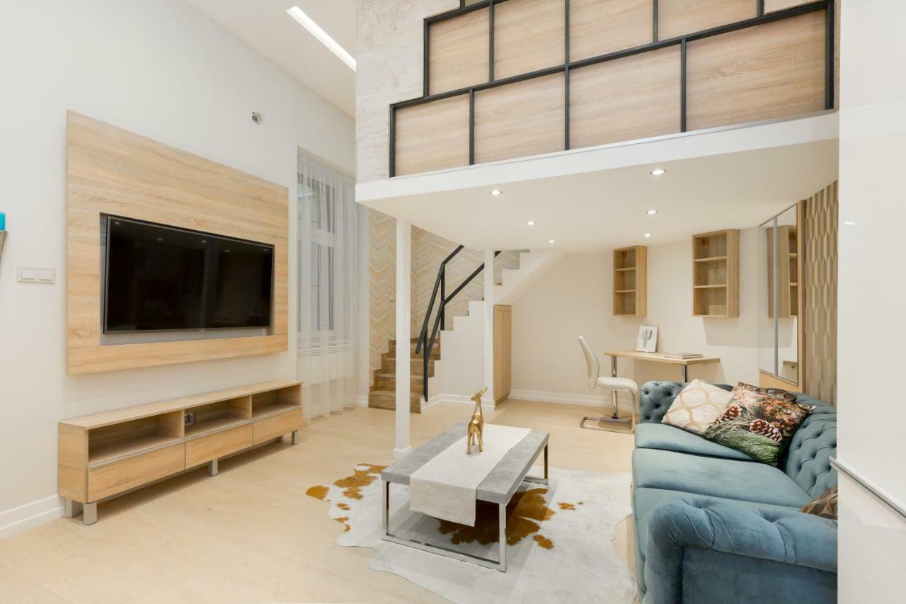 F15 Falk Apartman