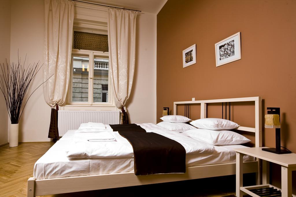 Budapest Rooms Bed And Breakfast Guest house