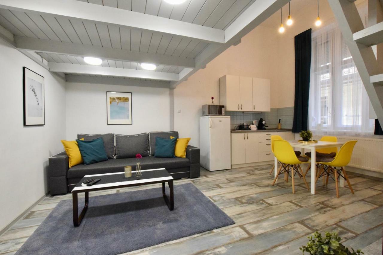 Standard By Hi5 - Akacfa 59 Apartment *