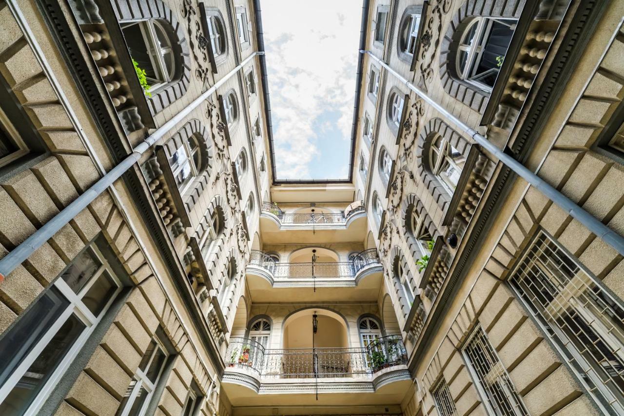 Bpr Azure Desire Appartamento Budapest