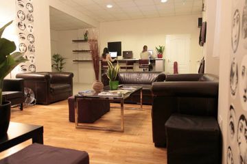 Maverick Downtown Hostel