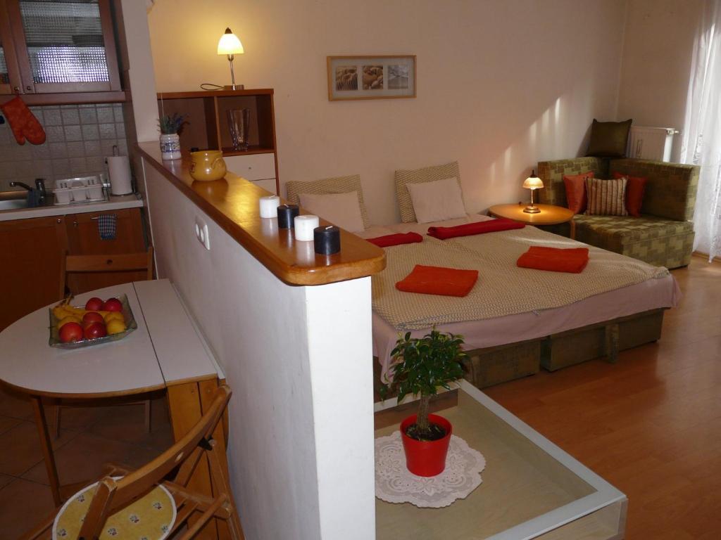 Raday Apartment *