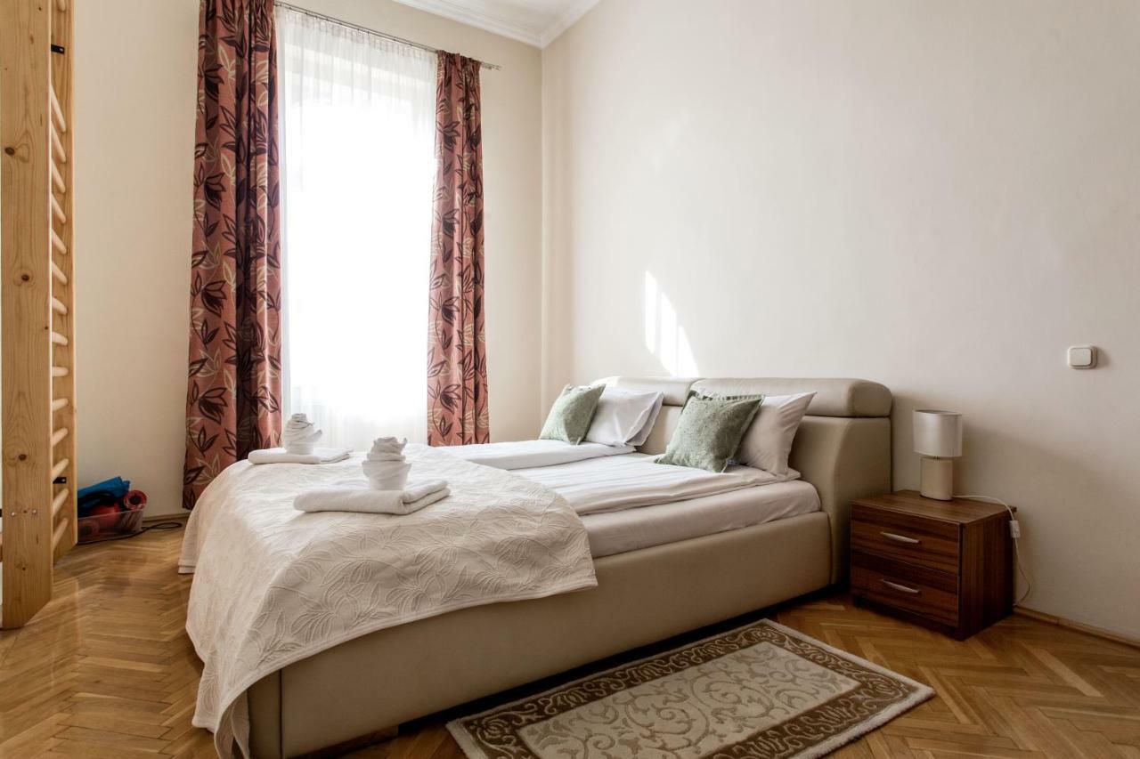 Apartment St. Stephen Boulevard Budapest