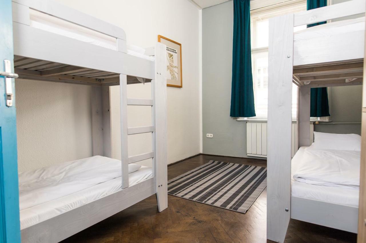 Hostel 2b &