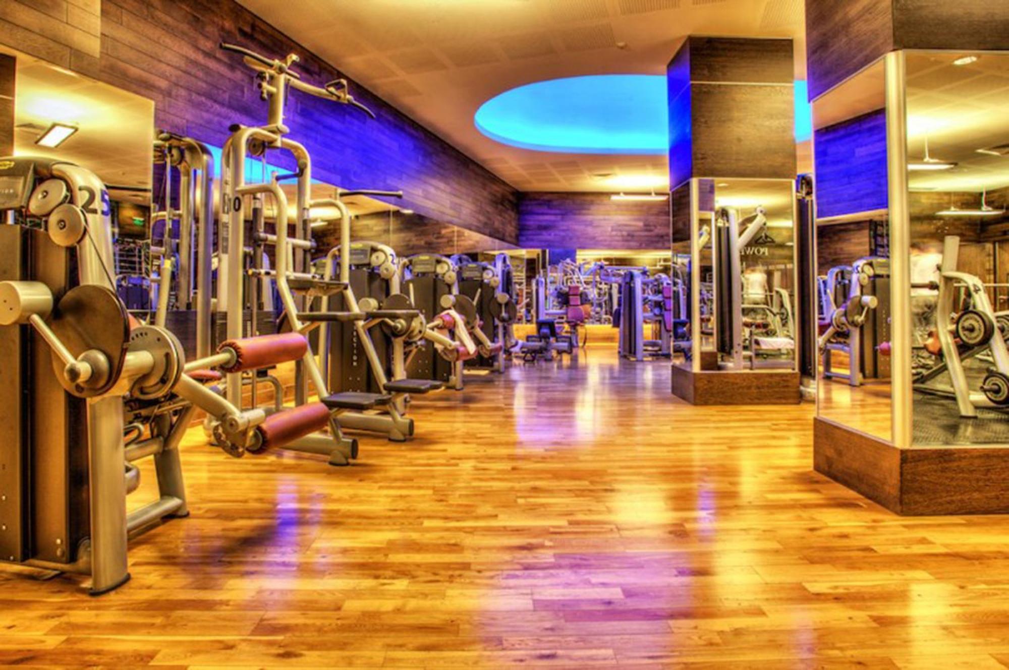 Eye With Gym & Appartamento