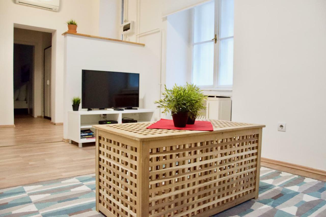 Apartment Standard By Hi5 - Erzsebet Blv 29