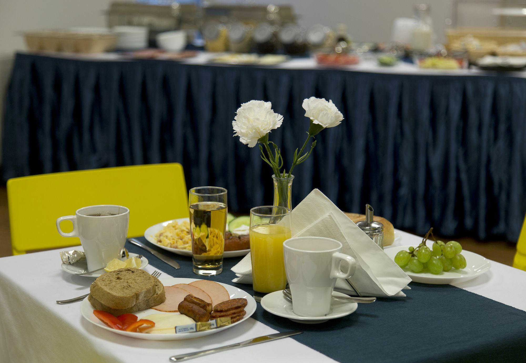 Madison Apartahotel 3*