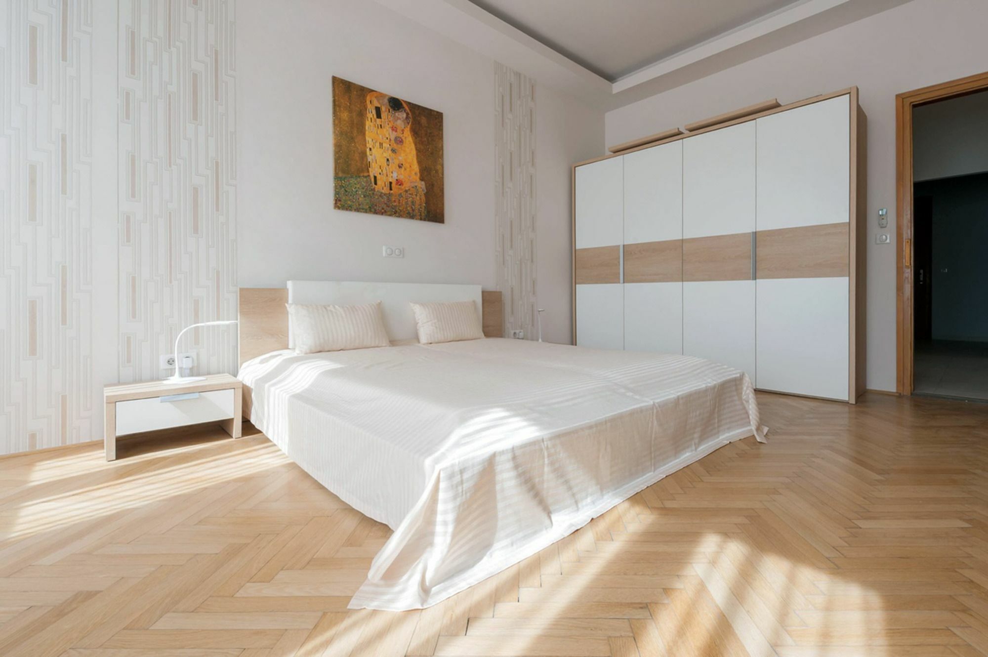 Wow Hostal