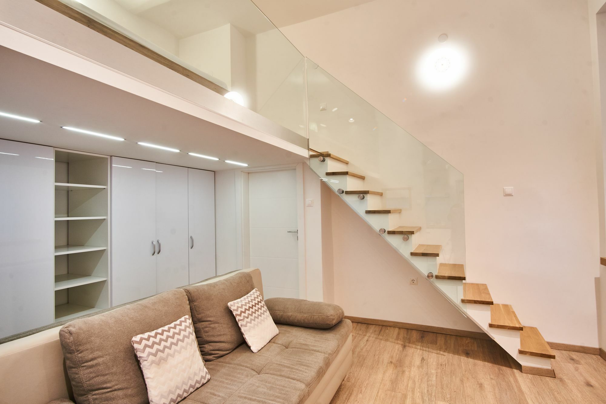 Apartment V27 | Hostaid