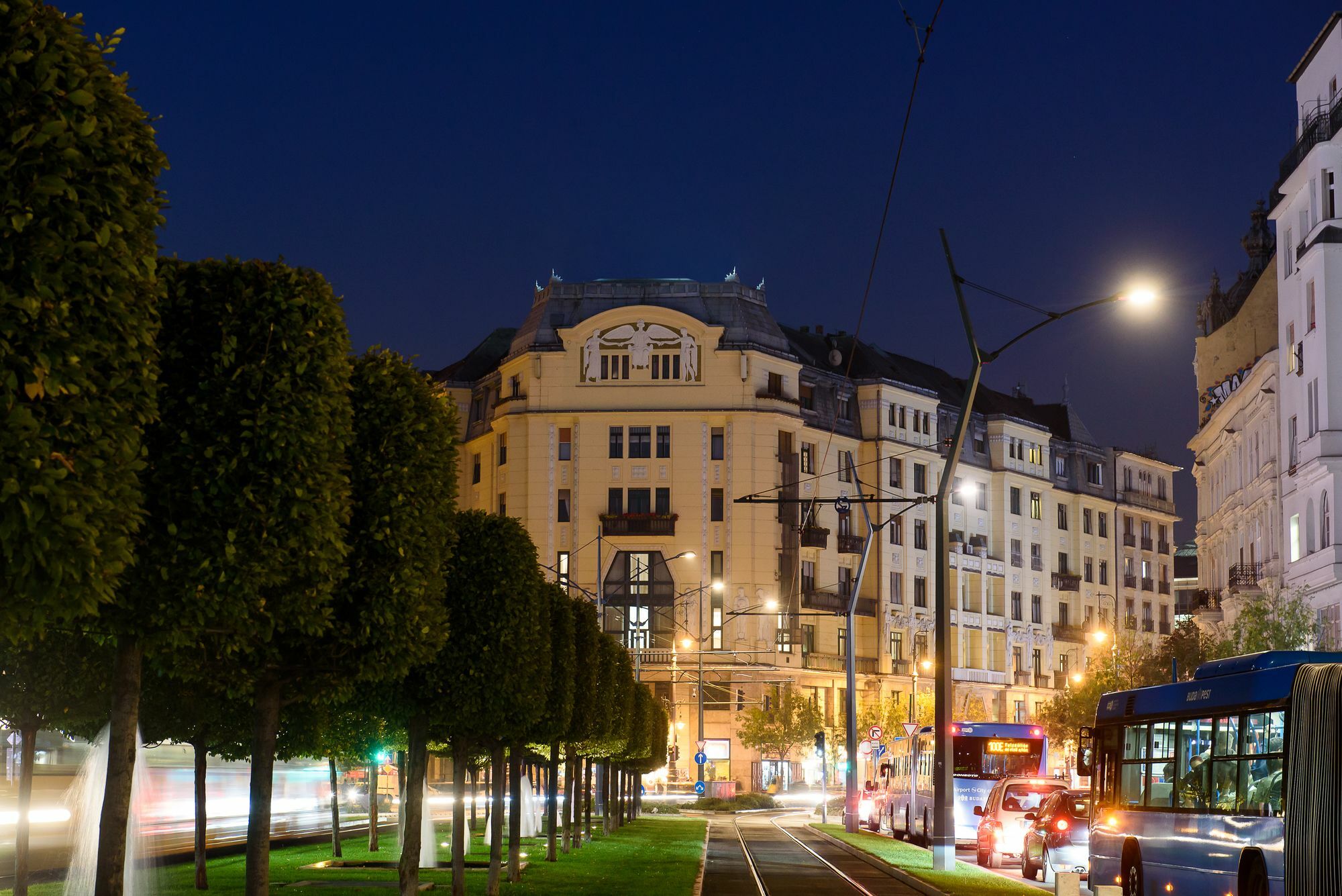 Apartment Karoly Corner Residences