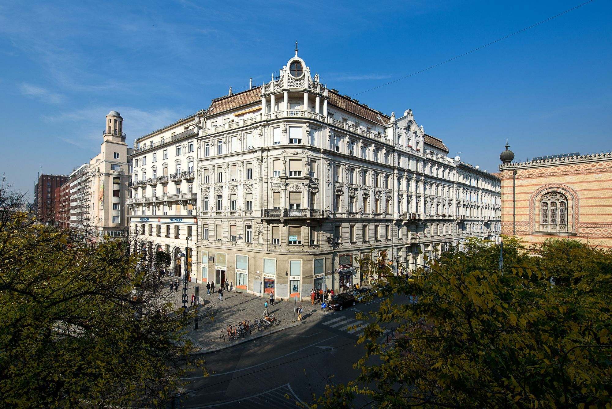Apartment Karoly Corner Residences *