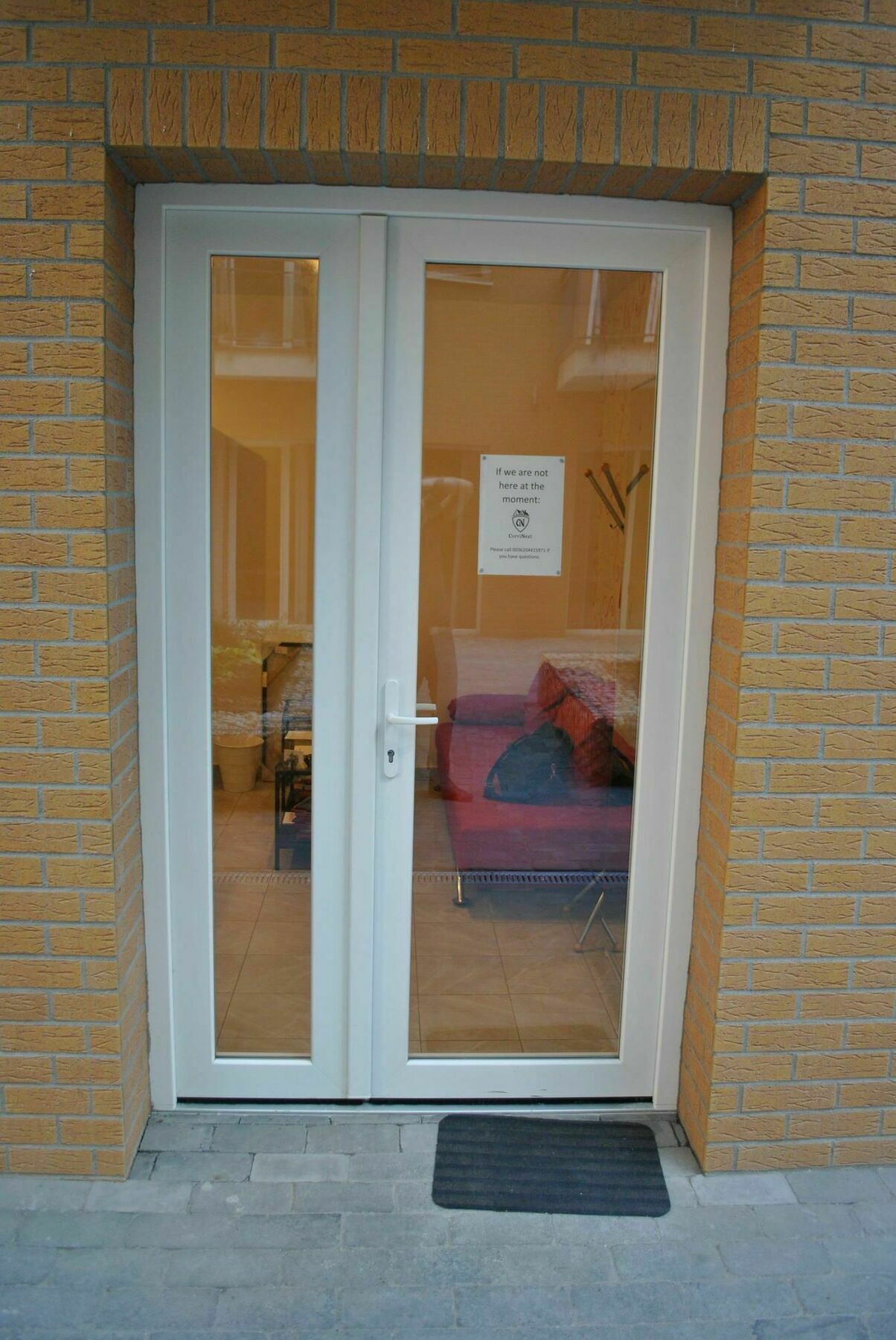 Apartment Corvinext Center *