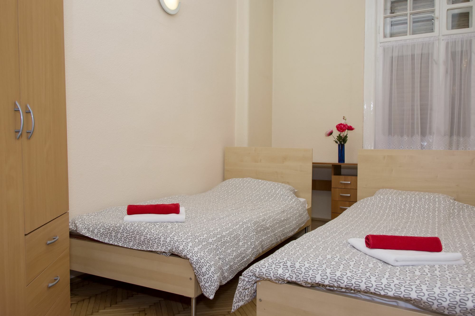 Budapestapartments.holiday *