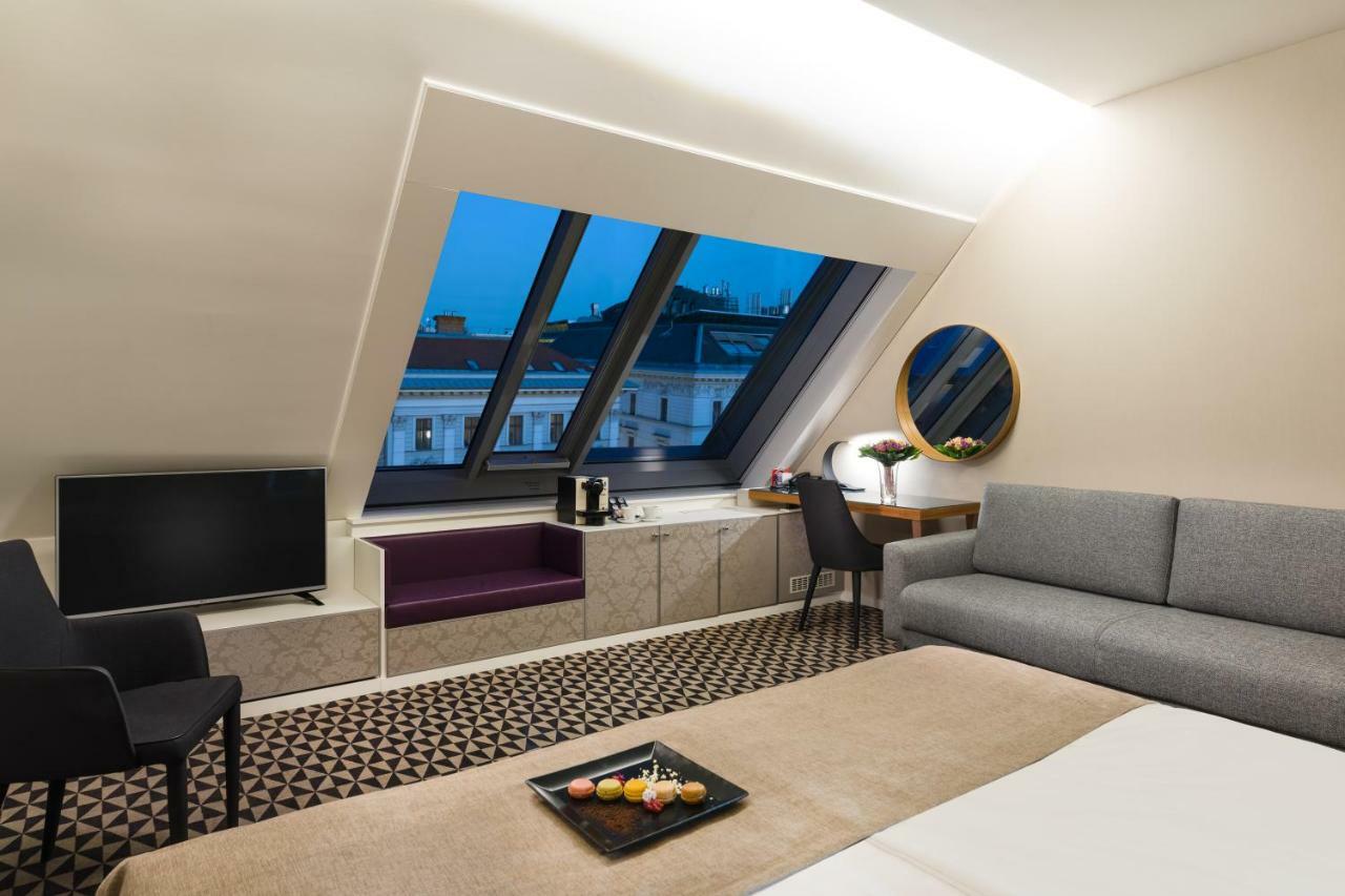 Hotel Moments By Continental Group