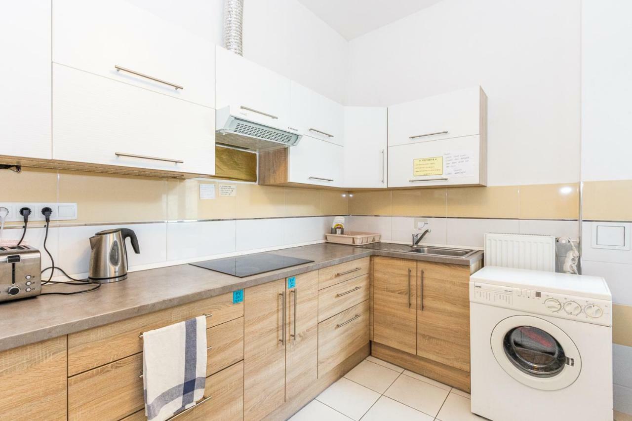Loyal Bed & Breakfast Budapest