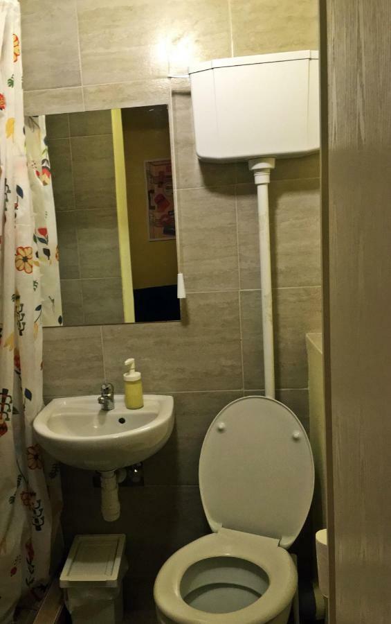 Hostel Simple