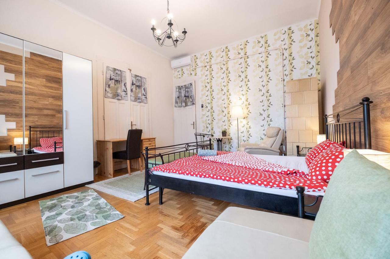 Hostel Acacia Budapest