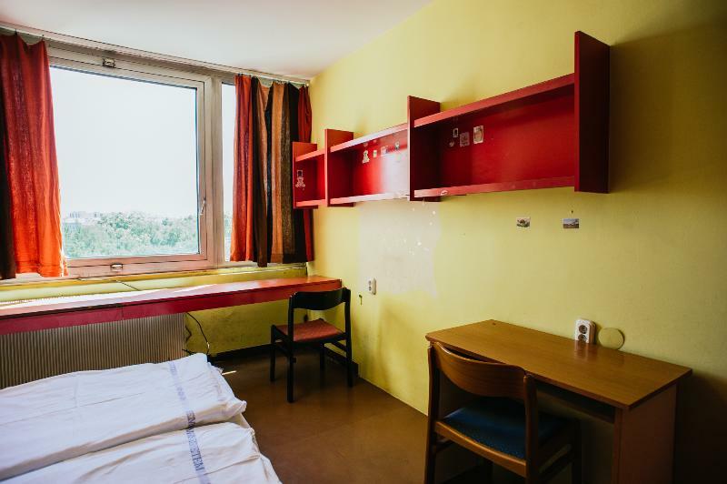 Pop Up - Downtown Hostel