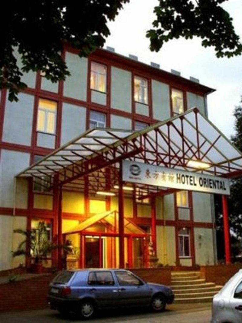 Oriental Hotel