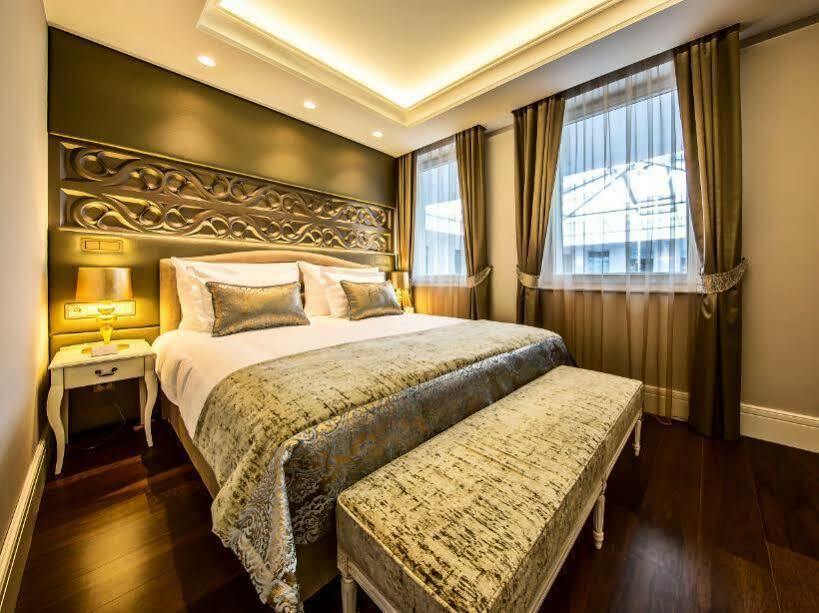 Prestige Hotel 4*