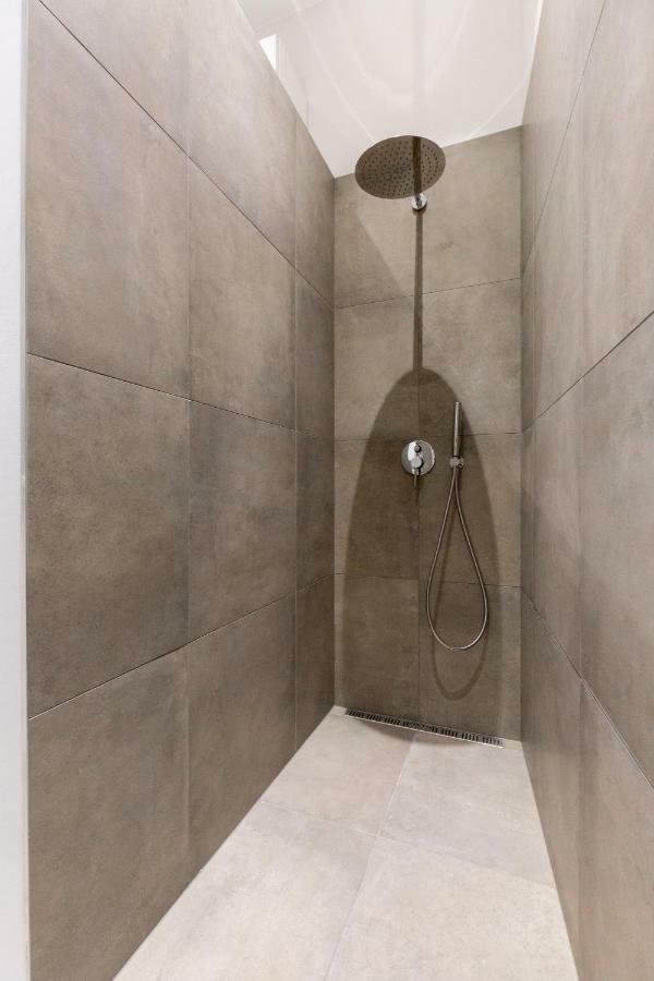 Apartment Designer Dream In The Center W 2br/2bath