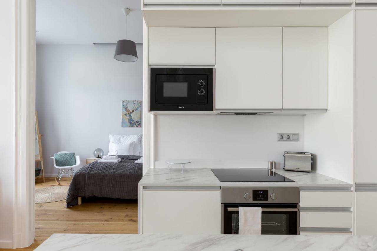 Designer Dream In The Center W 2br/2bath Budapest