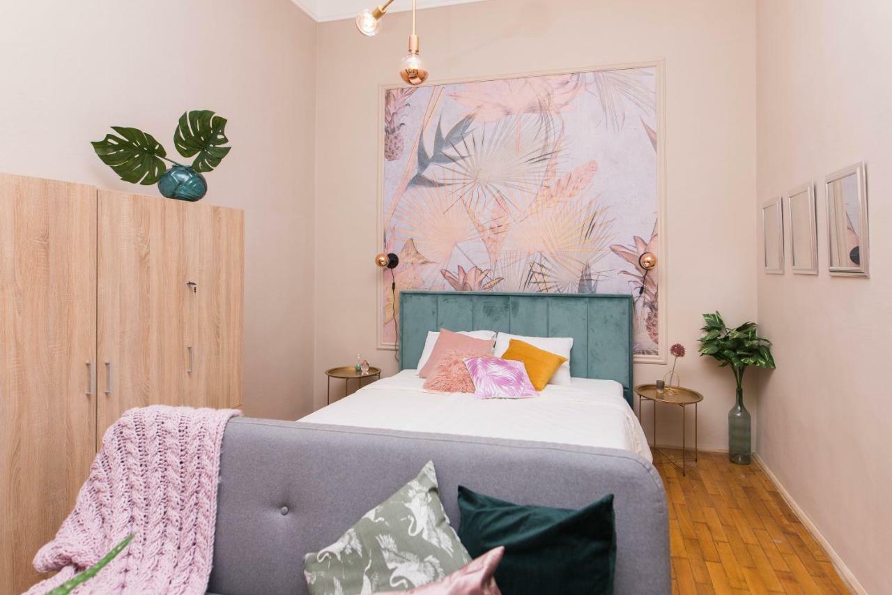 Apartment Bathory Downtown Homey *