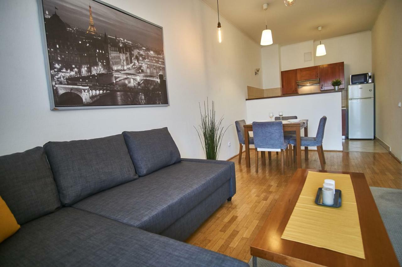 Apartment G1 - *