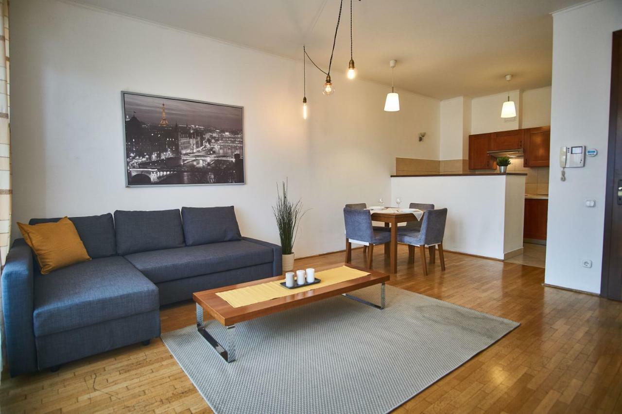 G1 - Apartment *