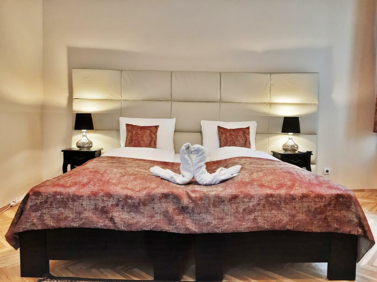 Folk Art Apartment Budapest