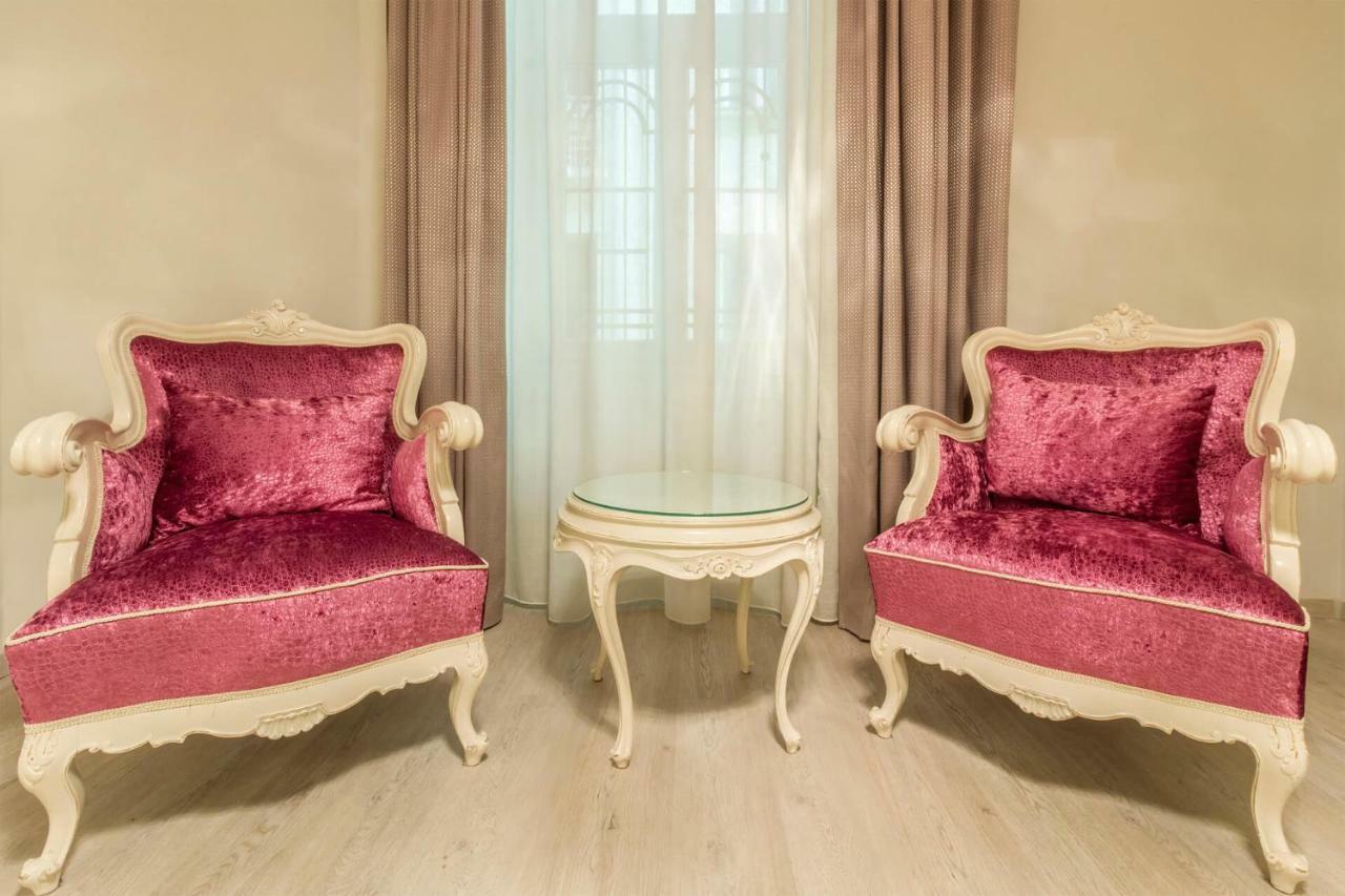 Vori Vori De Luxe Apartment *