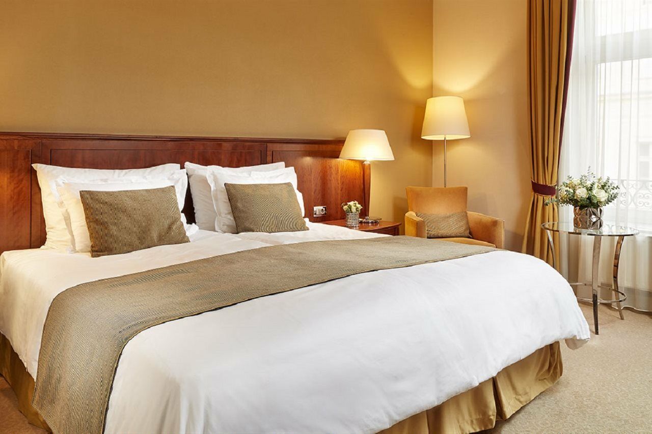 Corinthia Hotell 5*