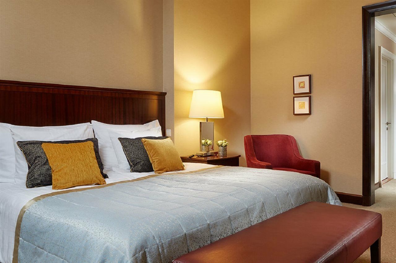 Corinthia Hotell 5*