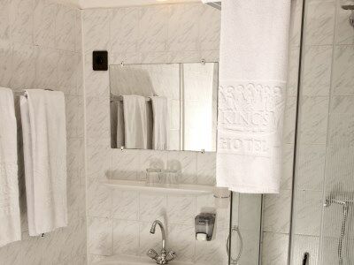 Hostal Equity Point