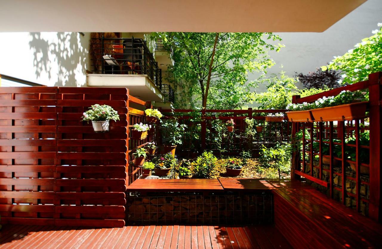 Downtown Garden Isle In Urban Style-free Parking Apartment