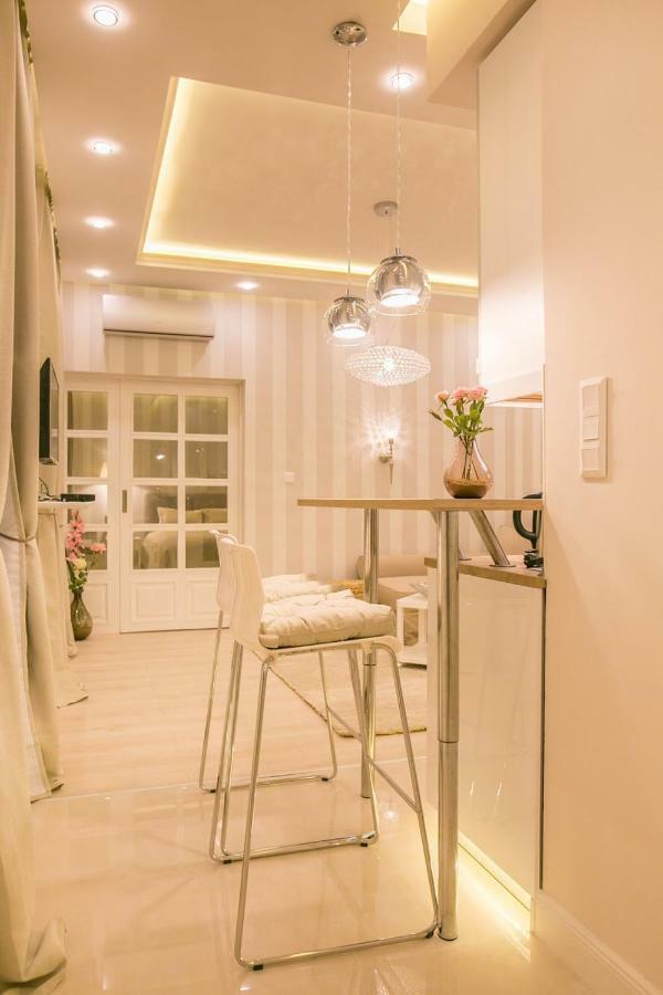 Panni Luxury Next To Gozsdu Garden Budapest
