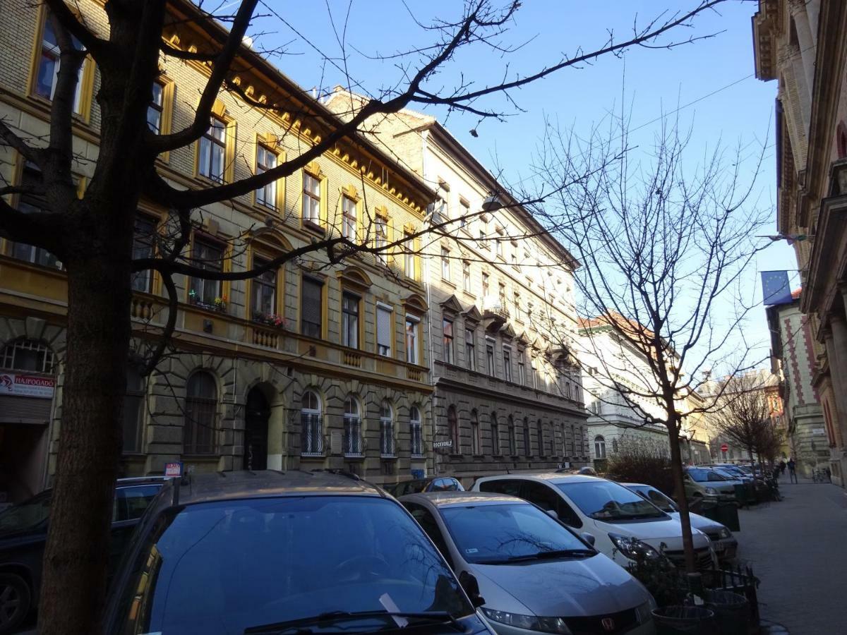 Apartment Unique Town Apartment. Clear Comfort. Budapest