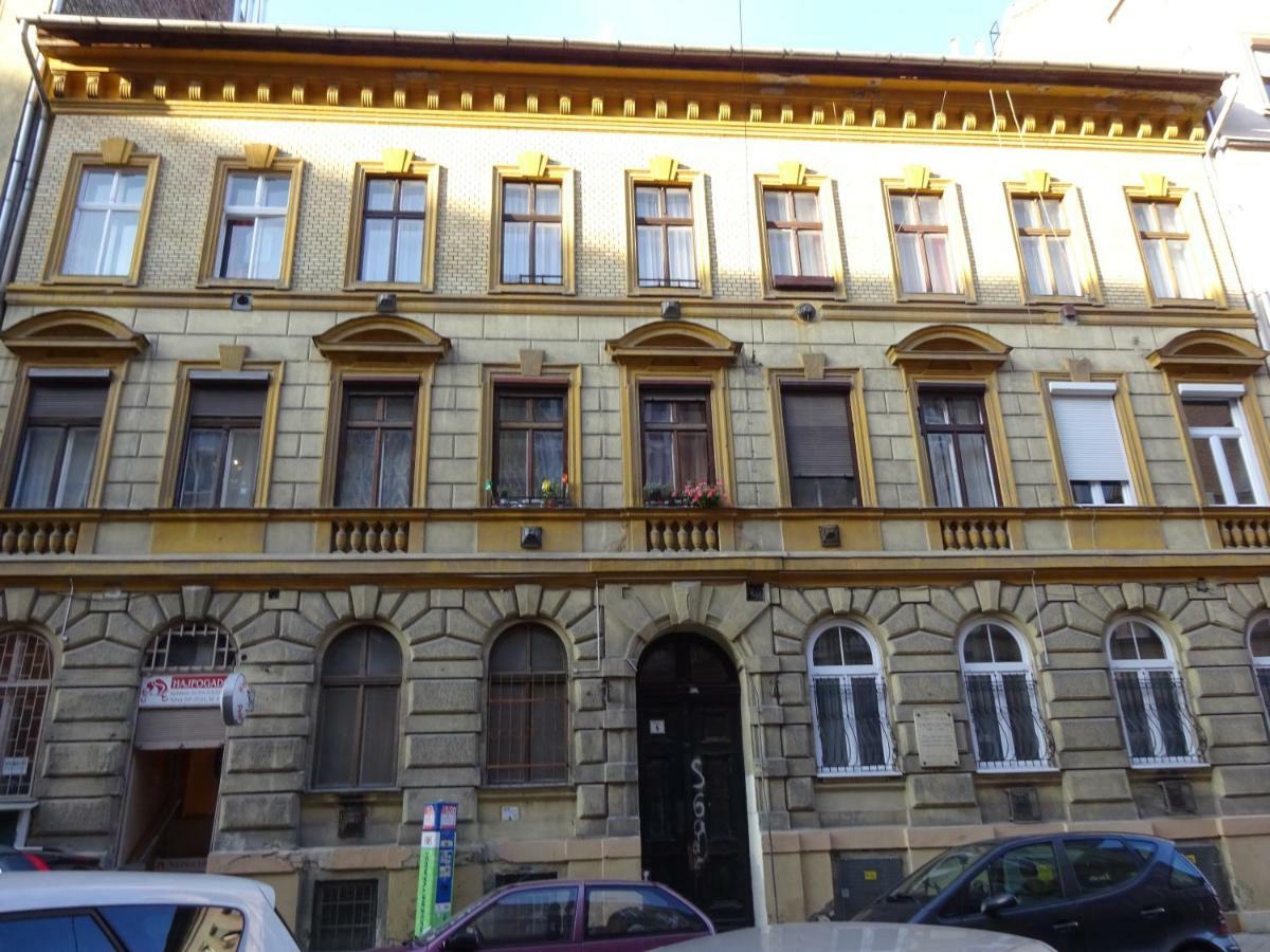 Unique Town Apartment. Clear Comfort. * Budapešť