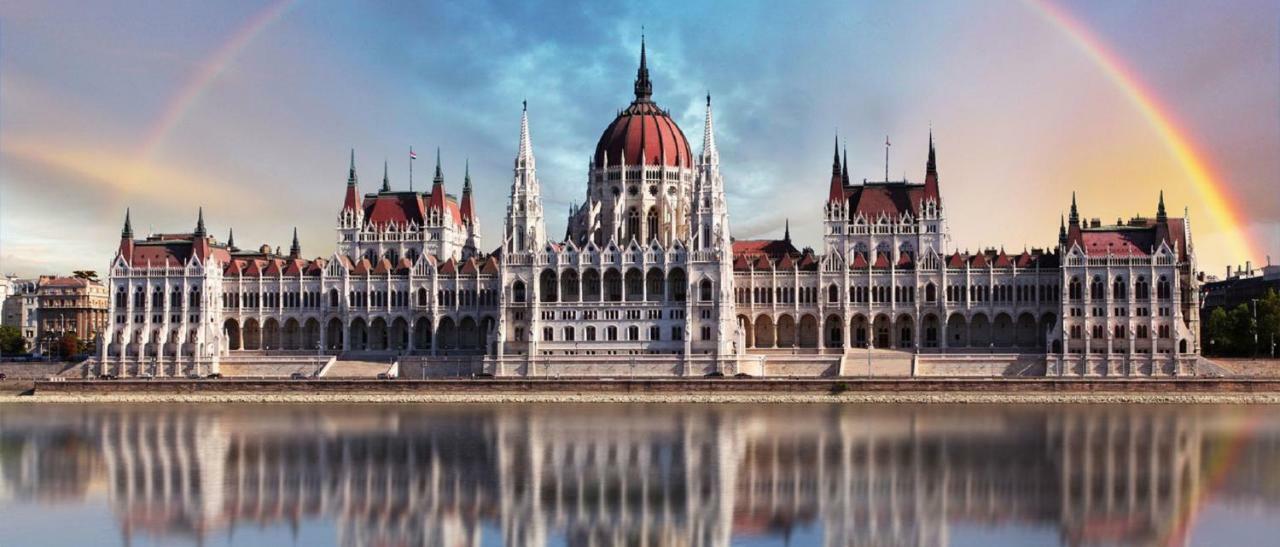 Opera Boutique Budapešť