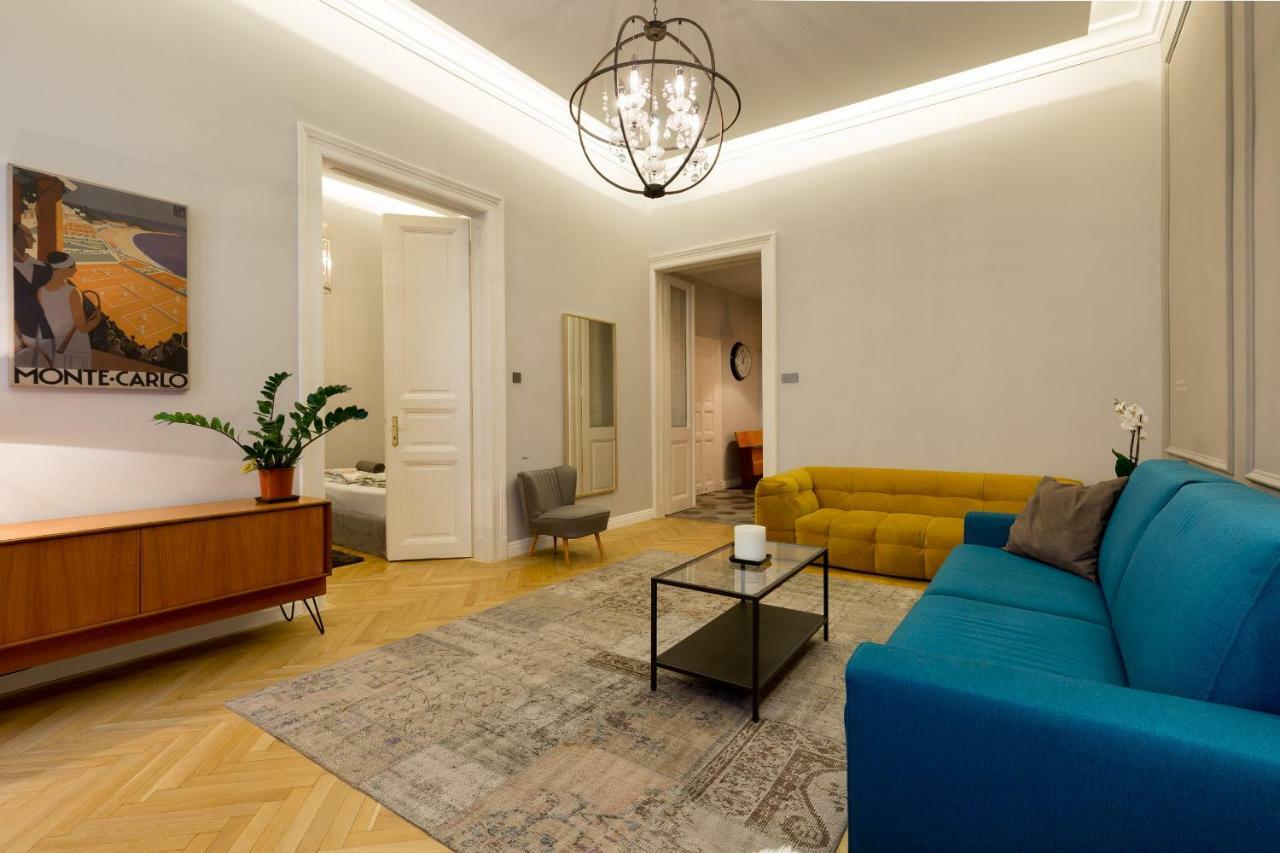 Apartamento Luxury Twin 1-bedroom In Kazinczy Street *