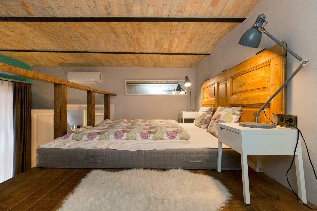 Apartment Deluxe Twin Studio In Kazinczy Street