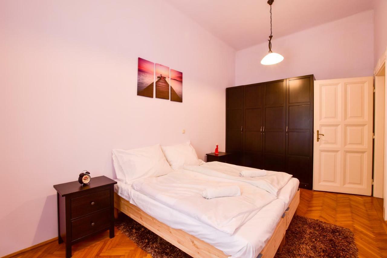 Appartamento Carpathia At The Famous Vaci Street Budapest