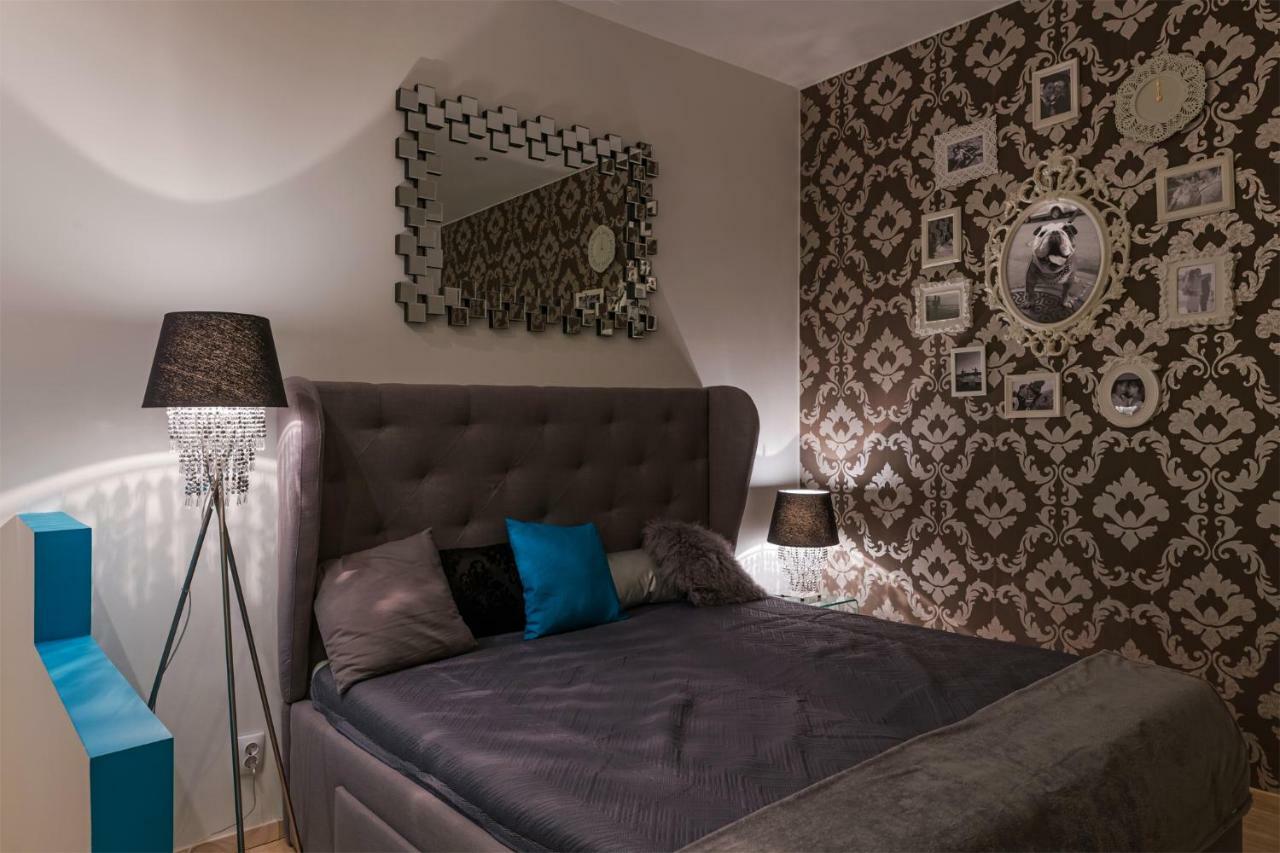 Parking, Ac, 2 Bedroom Design Flat In The Center Appartement Boedapest
