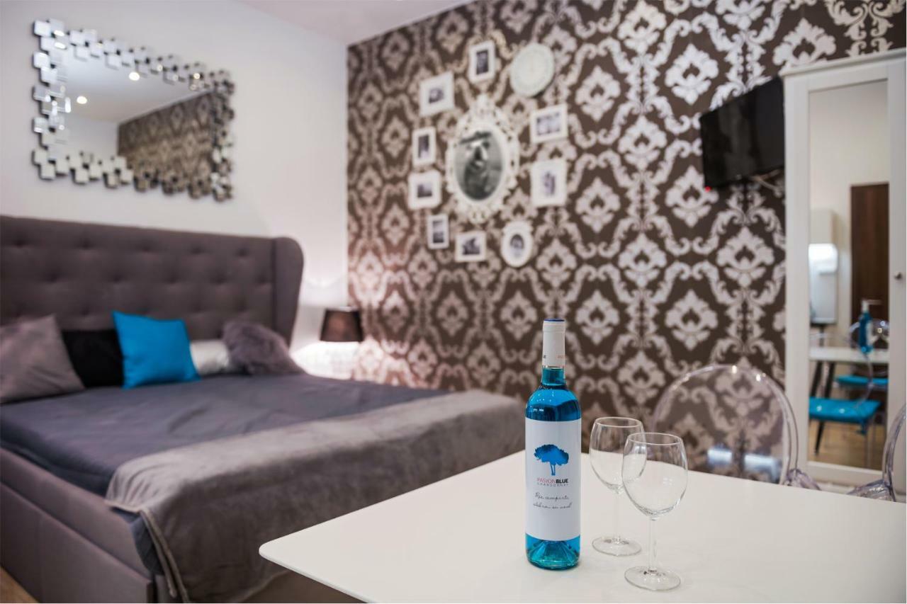 Appartement Parking, Ac, 2 Bedroom Design Flat In The Center Boedapest