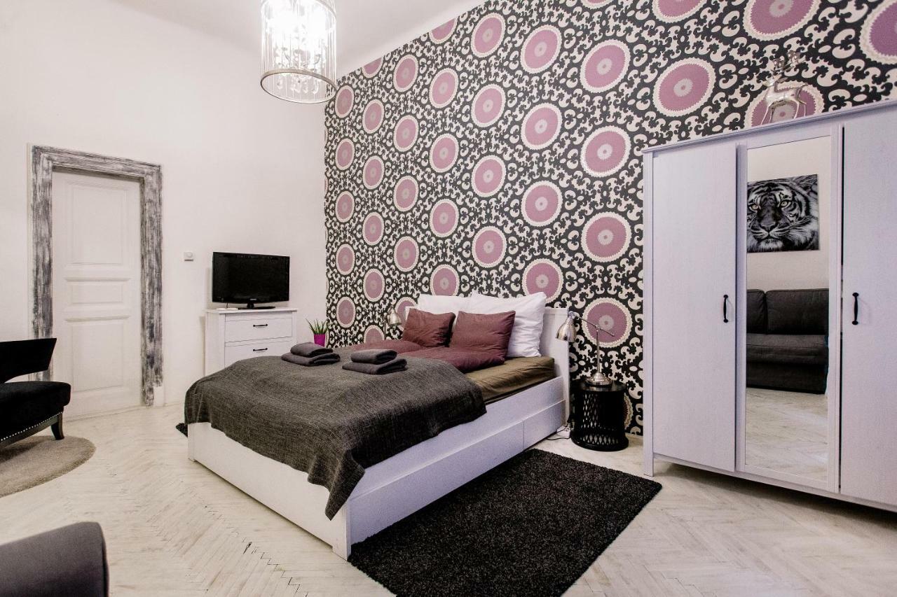 Lägenhet Kz5 In Kazinczy Street Budapest