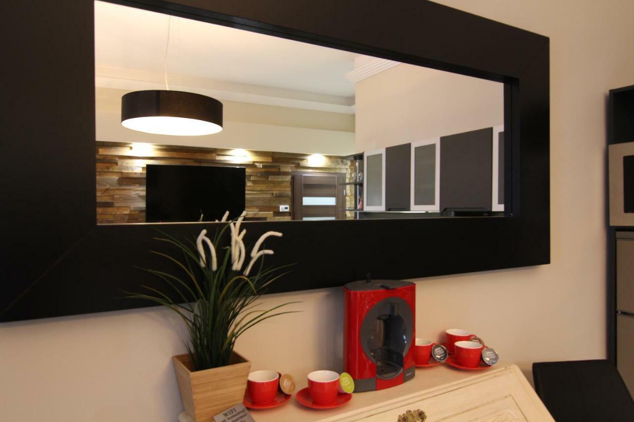 Center Of The Center, The Grand Deluxe Apartment