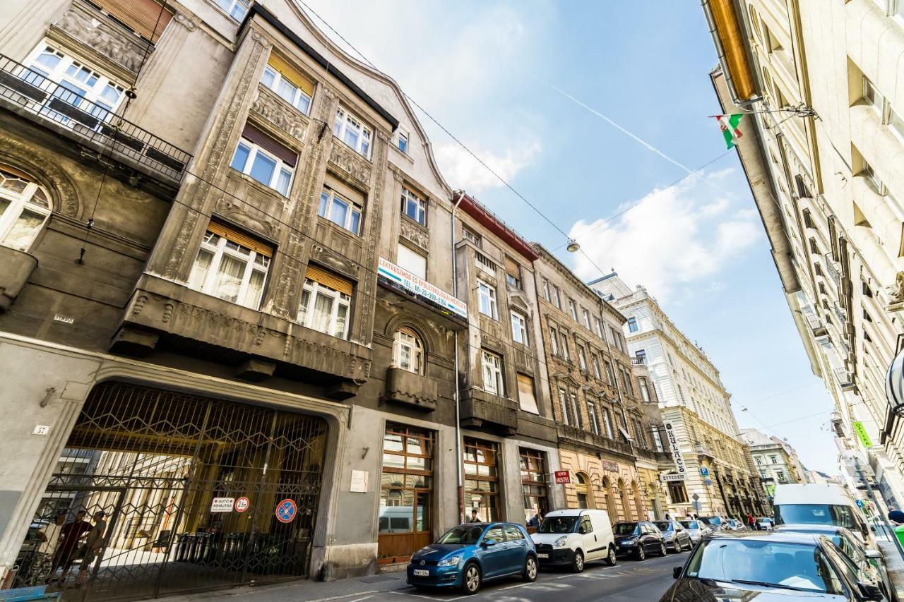Bpr Little Attractico * Budapest