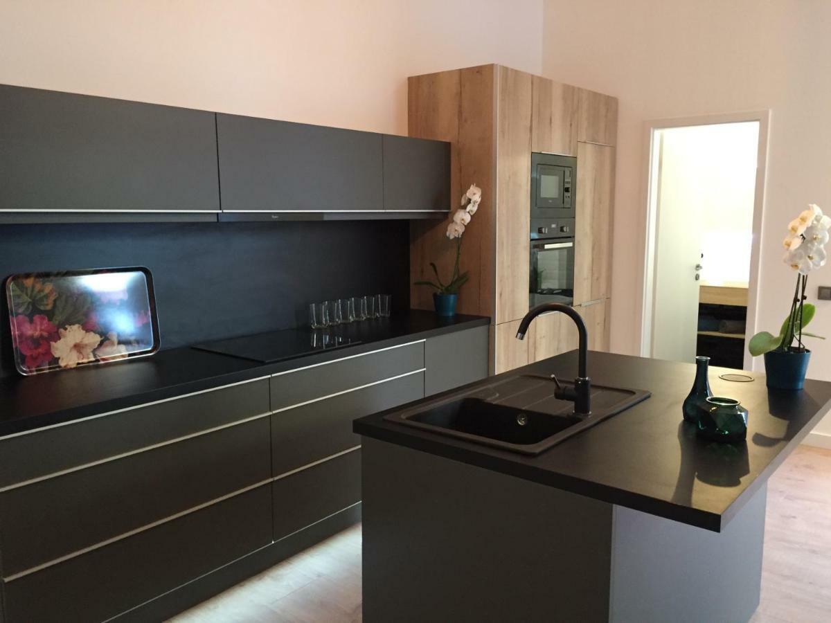 Regi Highrise Oasis Apartman *
